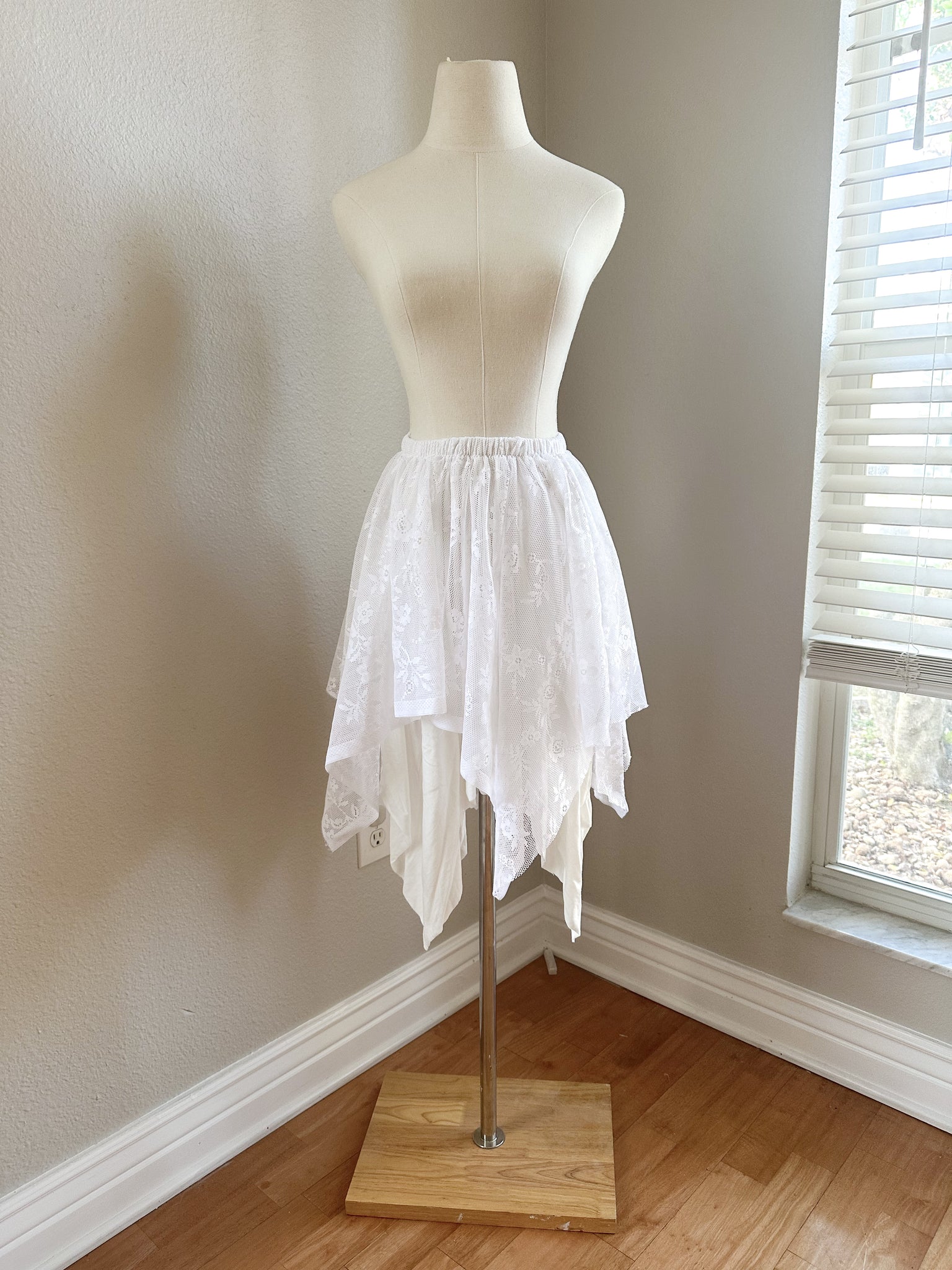 Up Cycled Asymmetrical White Lace Skirt - Extra Small / Small