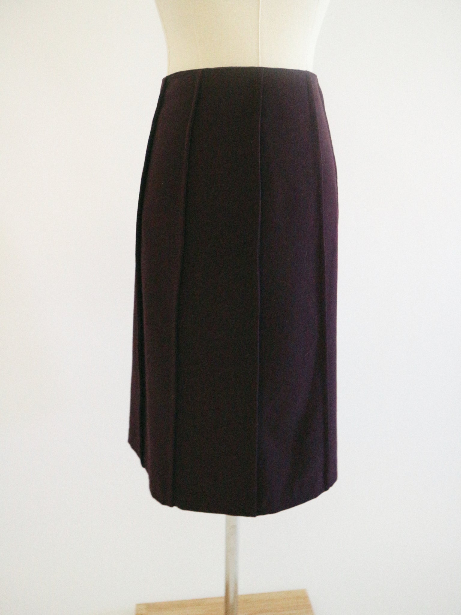 Vintage Purple Skirt - Size 8